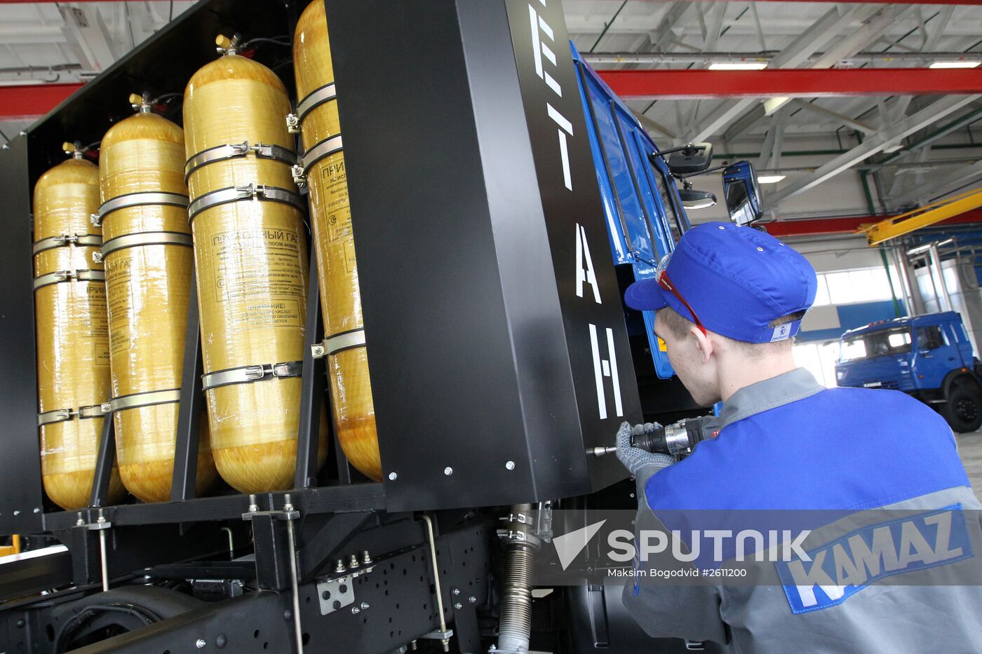 KAMAZ launches production of trucks running on natural gas