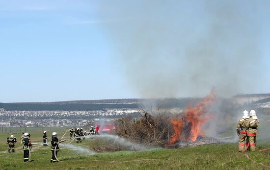Forest fire extinguishing exercises near Sevastopol