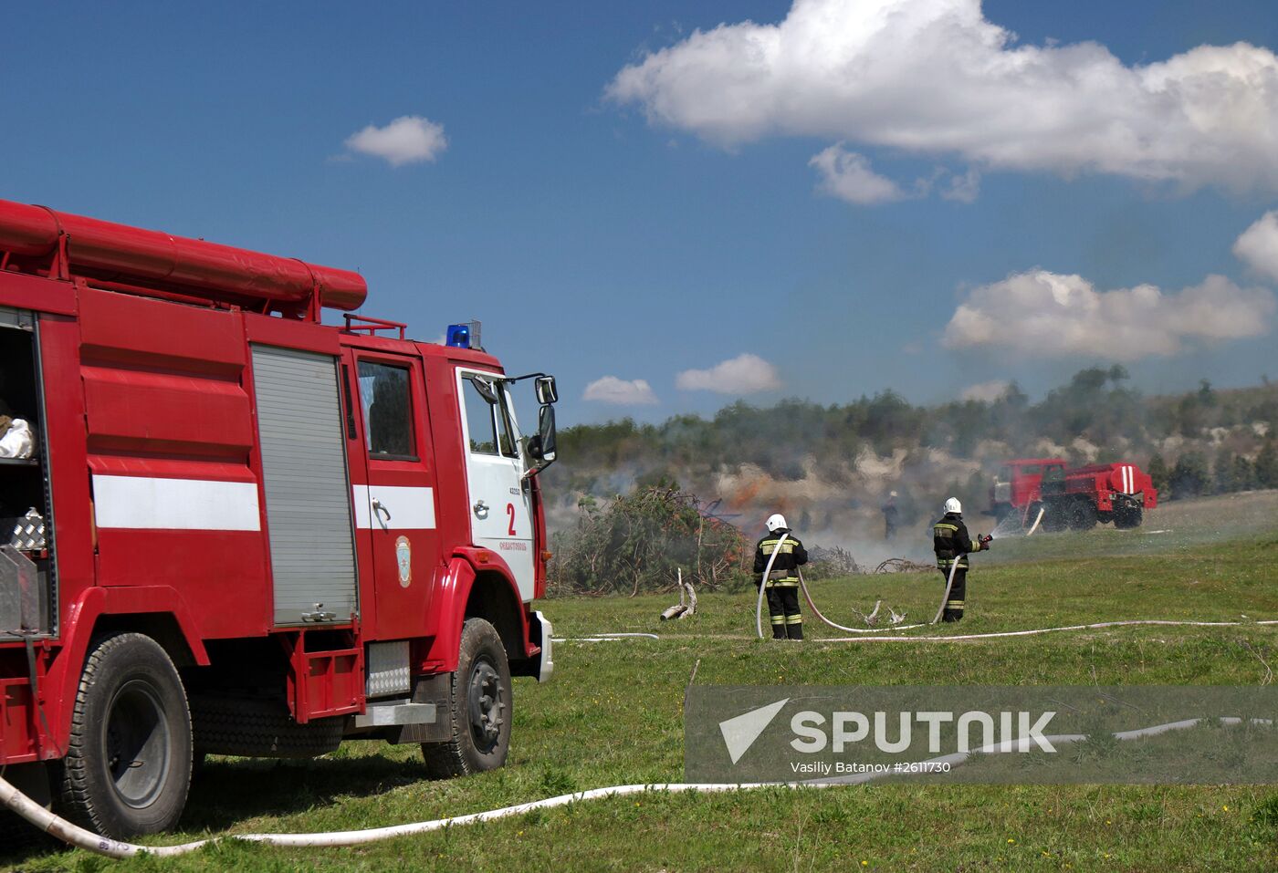 Forest fire extinguishing exercises near Sevastopol