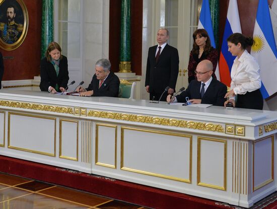 Russian President Vladimir Putin's meeting with President of Argentina Cristina Fernández de Kirchner