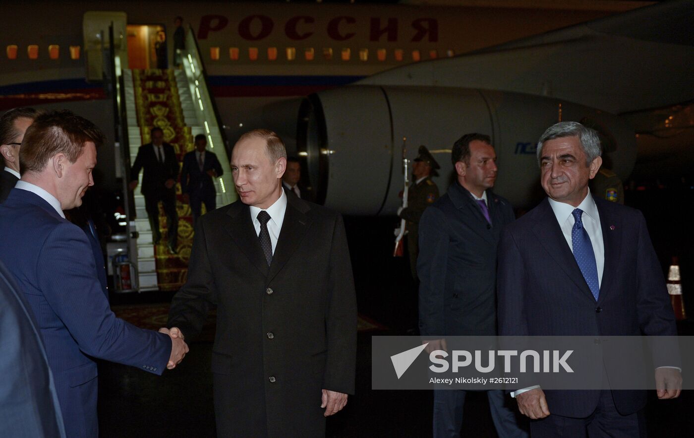 Vladimir Putin visits Armenia