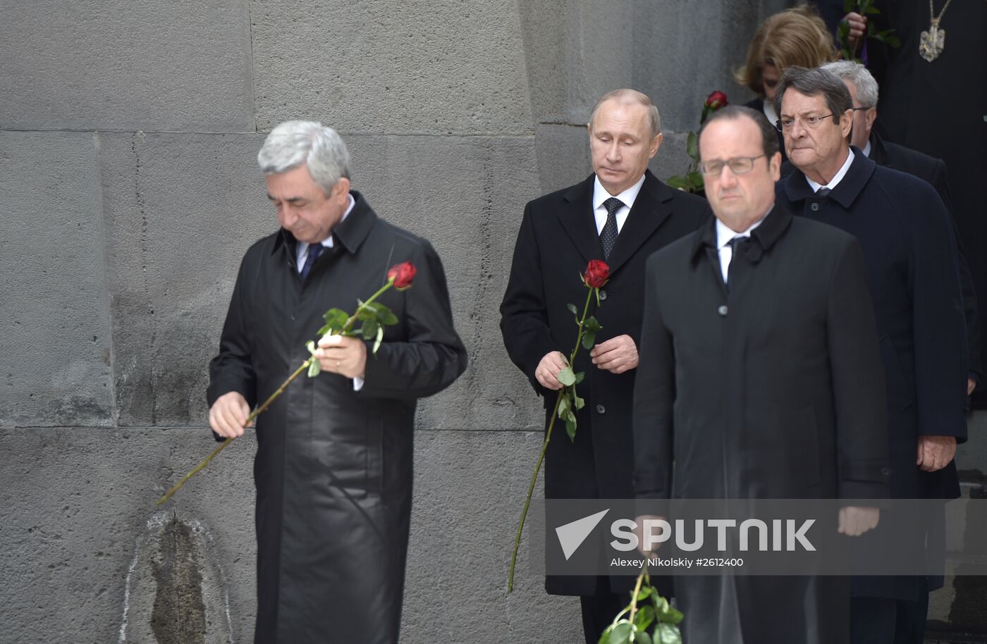 Vladimir Putin visits Armenia