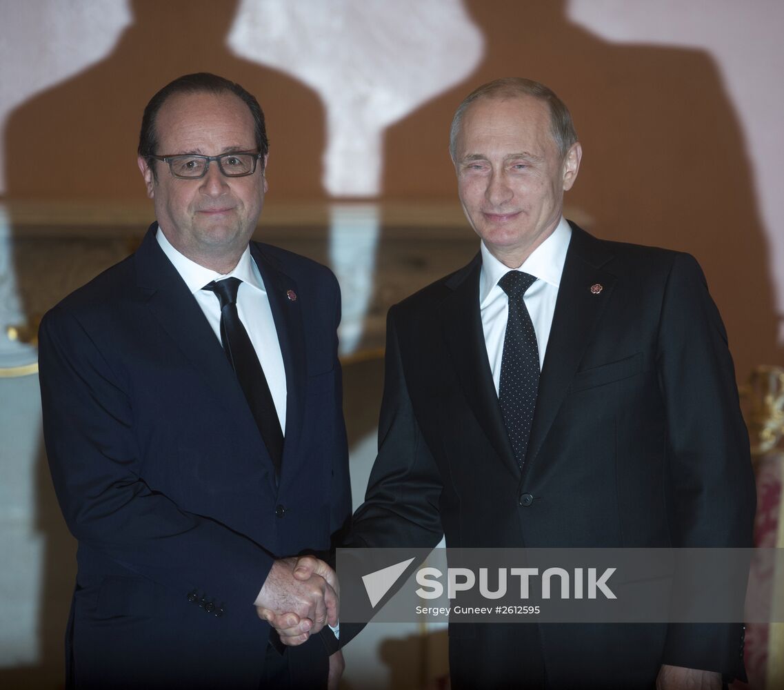 Vladimir Putin visits Armenia