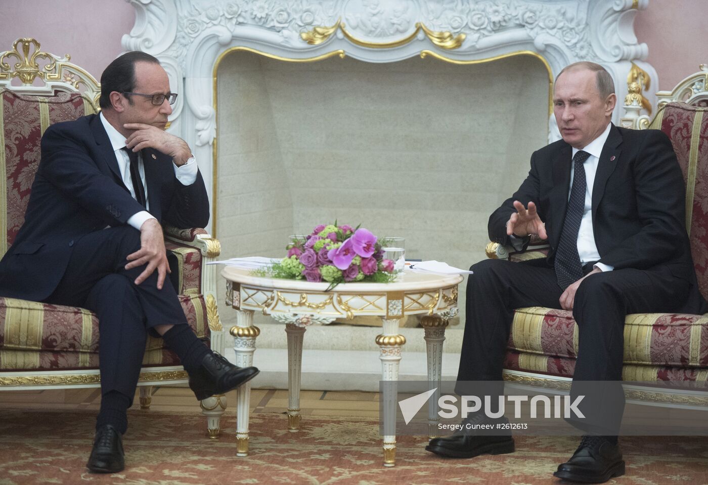 Vladimir Putin visits Armenia