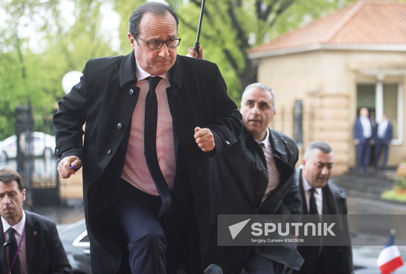 Vladimir Putin visits Armenia