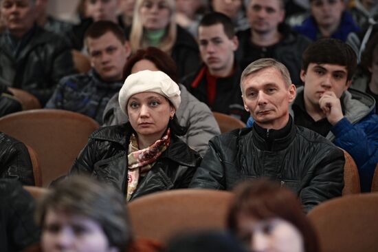 Draftee Dat in Yekaterinburg