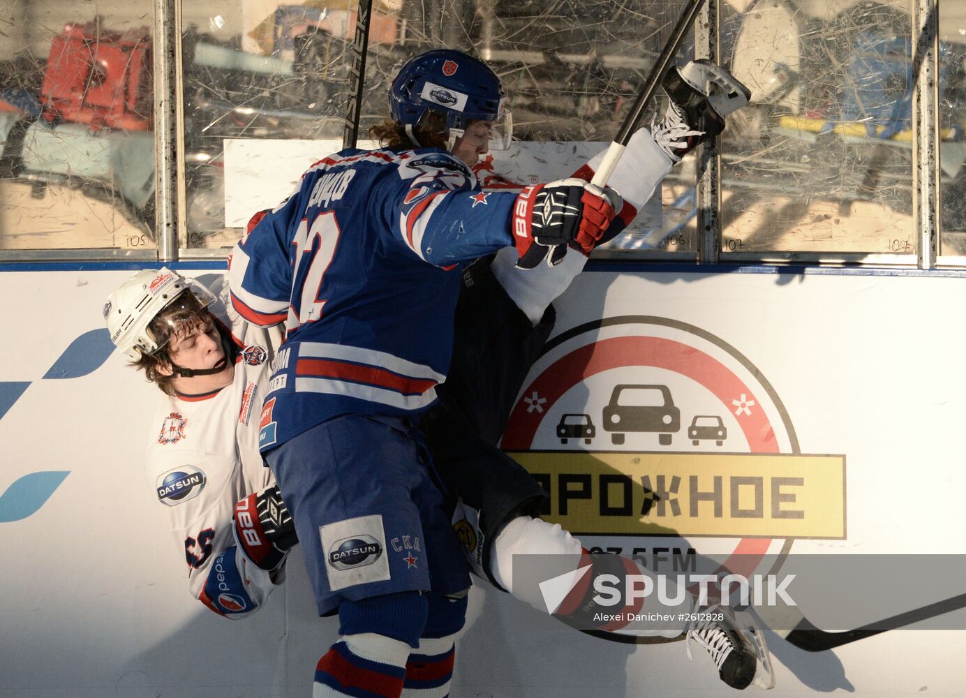 Ice hockey. Junior Hockey League. SKA-1946 vs. Chaika