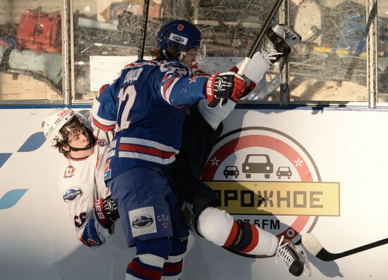 Ice hockey. Junior Hockey League. SKA-1946 vs. Chaika