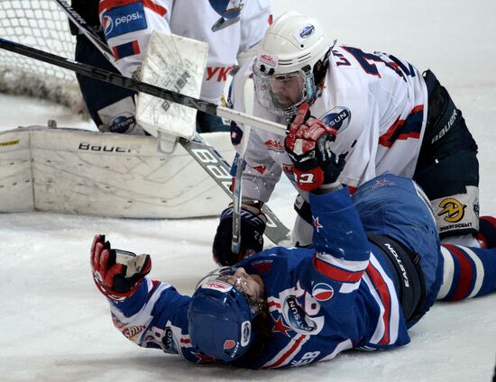 Ice hockey. Junior Hockey League. SKA-1946 vs. Chaika