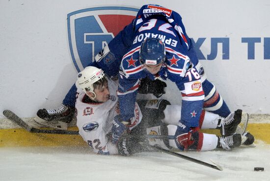 Ice hockey. Junior Hockey League. SKA-1946 vs. Chaika