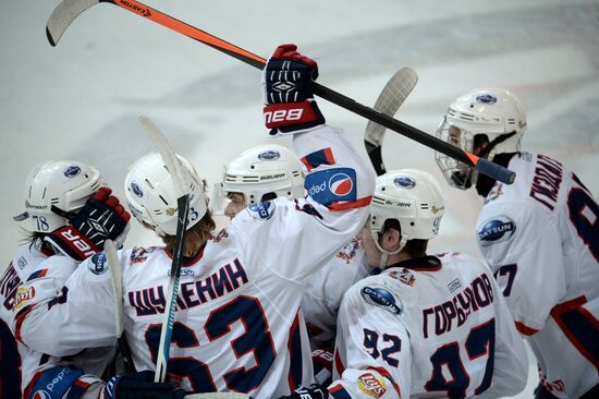 Ice hockey. Junior Hockey League. SKA-1946 vs. Chaika