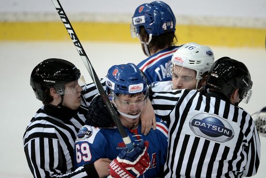 Ice hockey. Junior Hockey League. SKA-1946 vs. Chaika