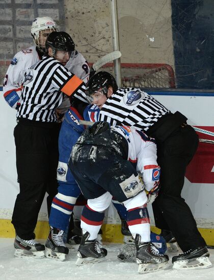Ice hockey. Junior Hockey League. SKA-1946 vs. Chaika