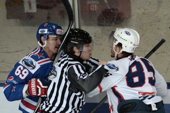 Ice hockey. Junior Hockey League. SKA-1946 vs. Chaika