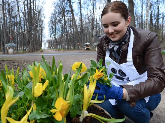 Clean-up Saturday in Moscow