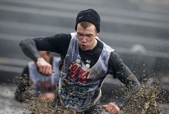Defense Minister Shoigu opens "Hero Race" military athletic game season in Alabino