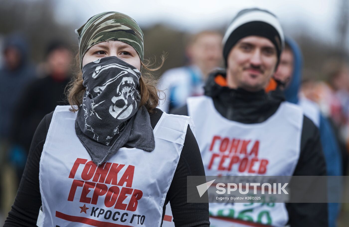 Defense Minister Shoigu opens "Hero Race" military athletic game season in Alabino