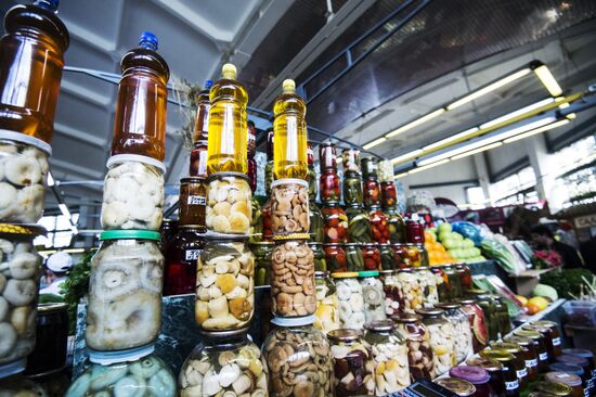 Dorogomilovsky market in Moscow