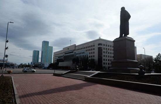 Cities of the world. Astana