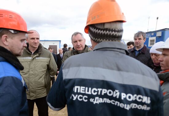 Dmitry Rogozin visits Vostochny Cosmodrome in Amur region