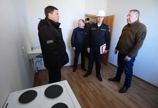Dmitry Rogozin visits town of Tsiolkovsky under construction near Vostochny Cosmodrome