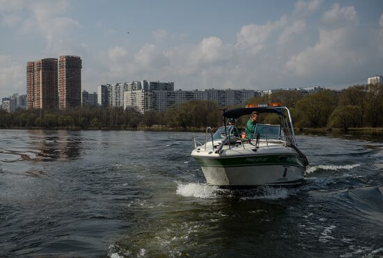 New high-speed fireboats