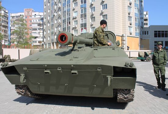 Preparations for Victory Parade in Donetsk