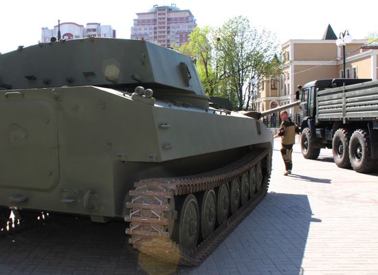 Preparations for Victory Parade in Donetsk