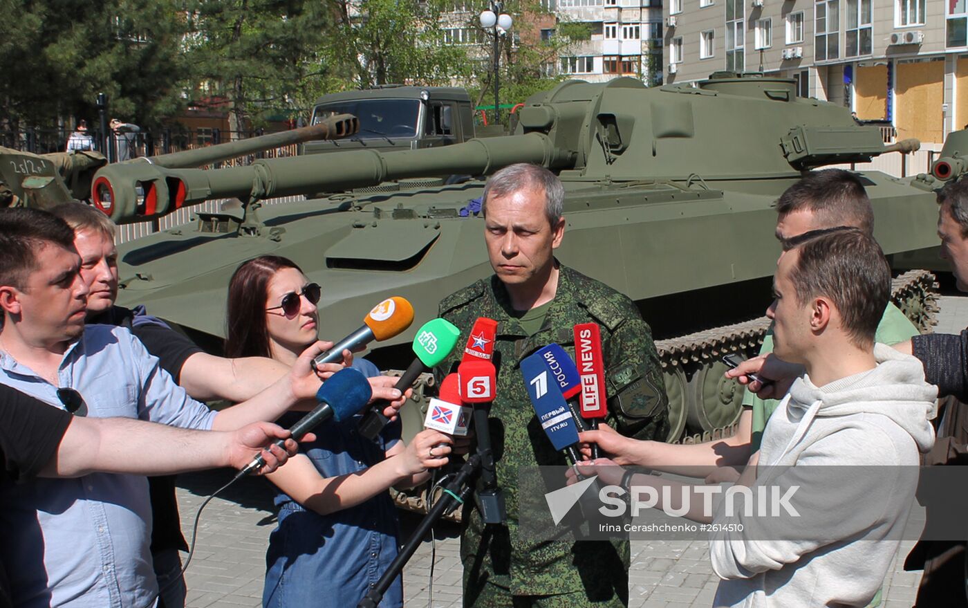 Preparations for Victory Parade in Donetsk