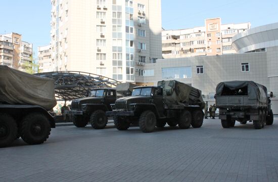 Preparations for Victory Parade in Donetsk