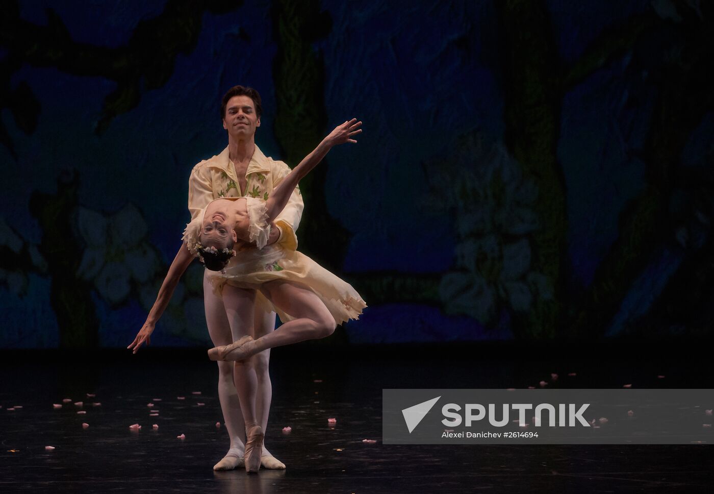 Gala concert of world ballet stars dedicated to closing the Dance Open ballet festival