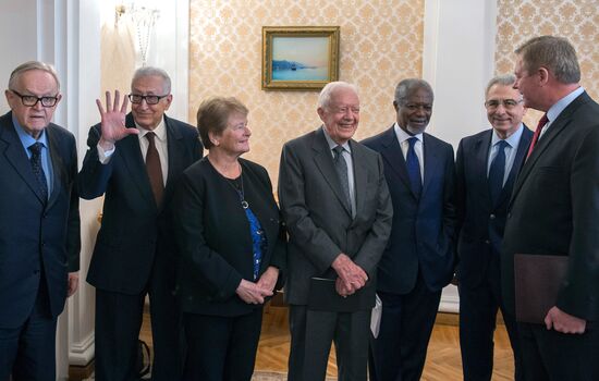 Russian Foreign Minister Sergei Lavrov meets with the Elders