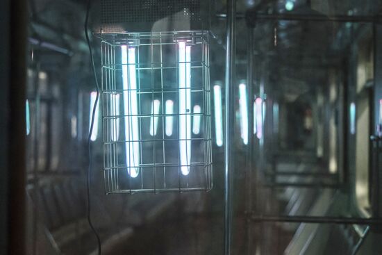 Moscow underground railway carriages' washing and disinfection system