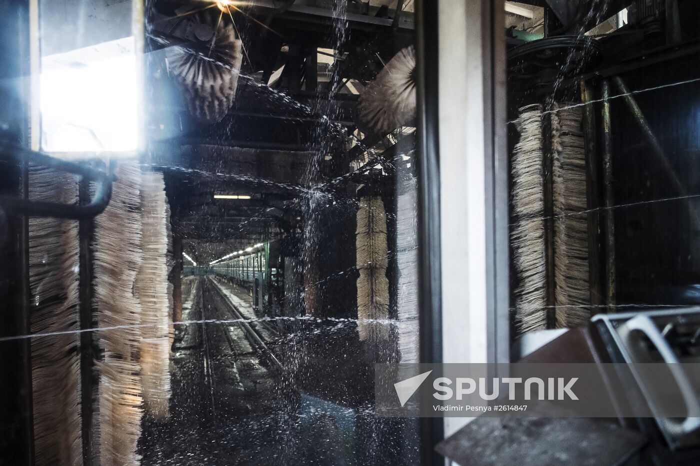 Moscow underground railway carriages' washing and disinfection system