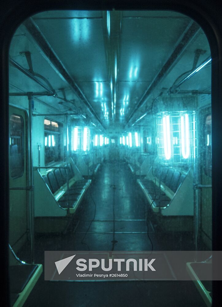Moscow underground railway carriages' washing and disinfection system