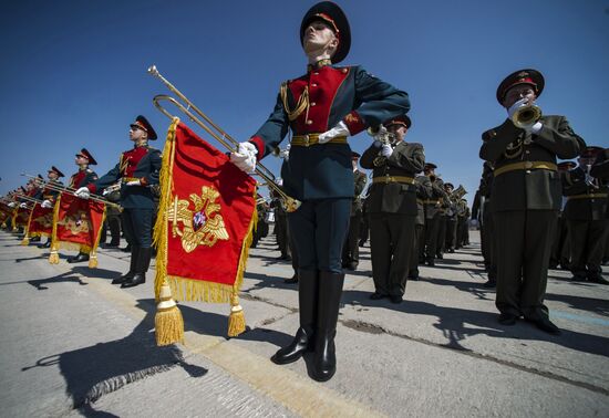 Victory Parade rehearsal by Moscow Garrison's Military Orchestra