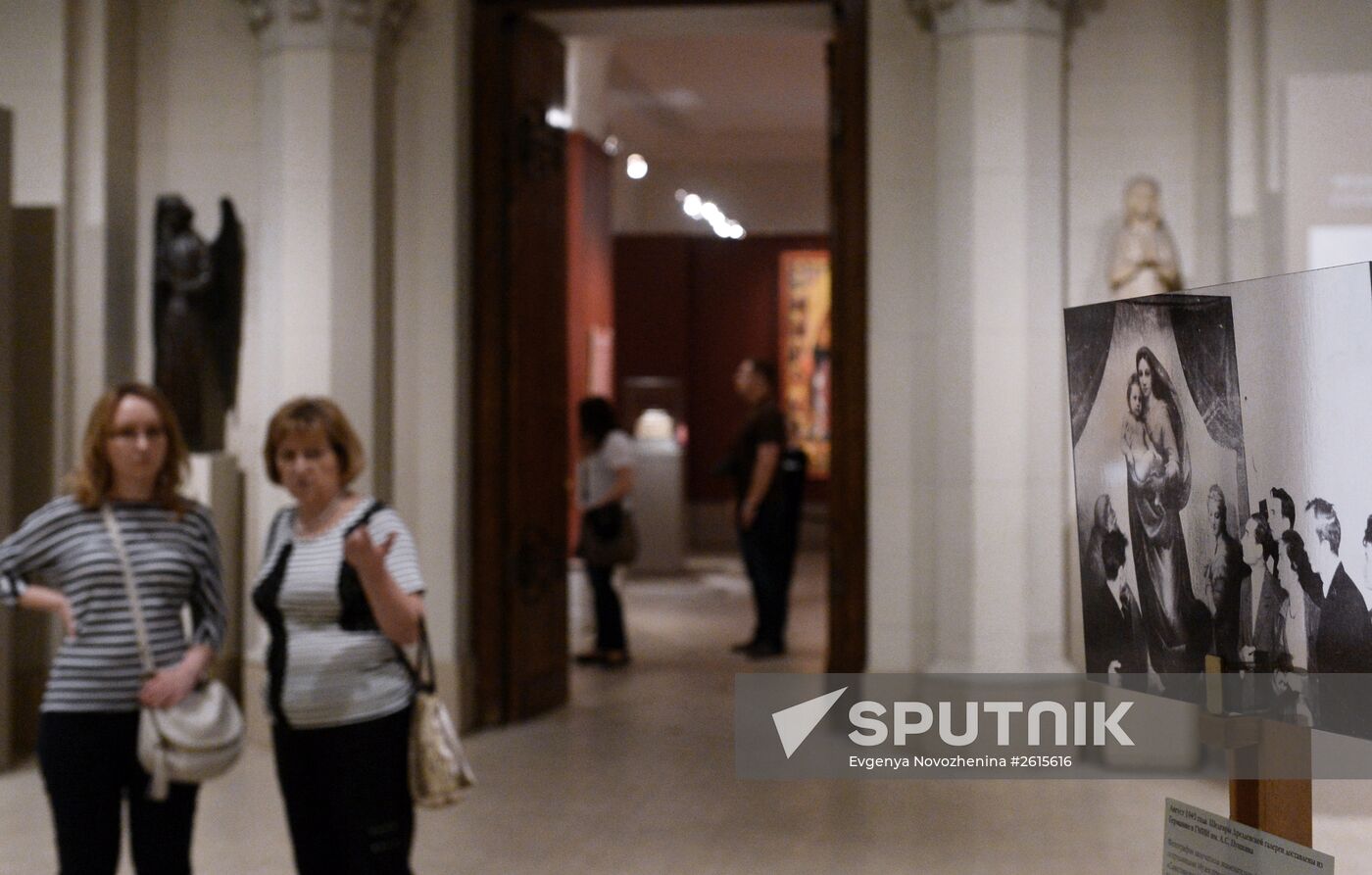 Two exhibits in Pushkin Museum of Fine Arts for 70th Victory anniversary