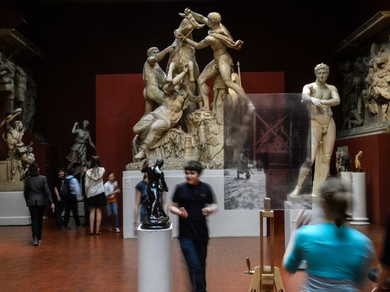 Two exhibits in Pushkin Museum of Fine Arts for 70th Victory anniversary