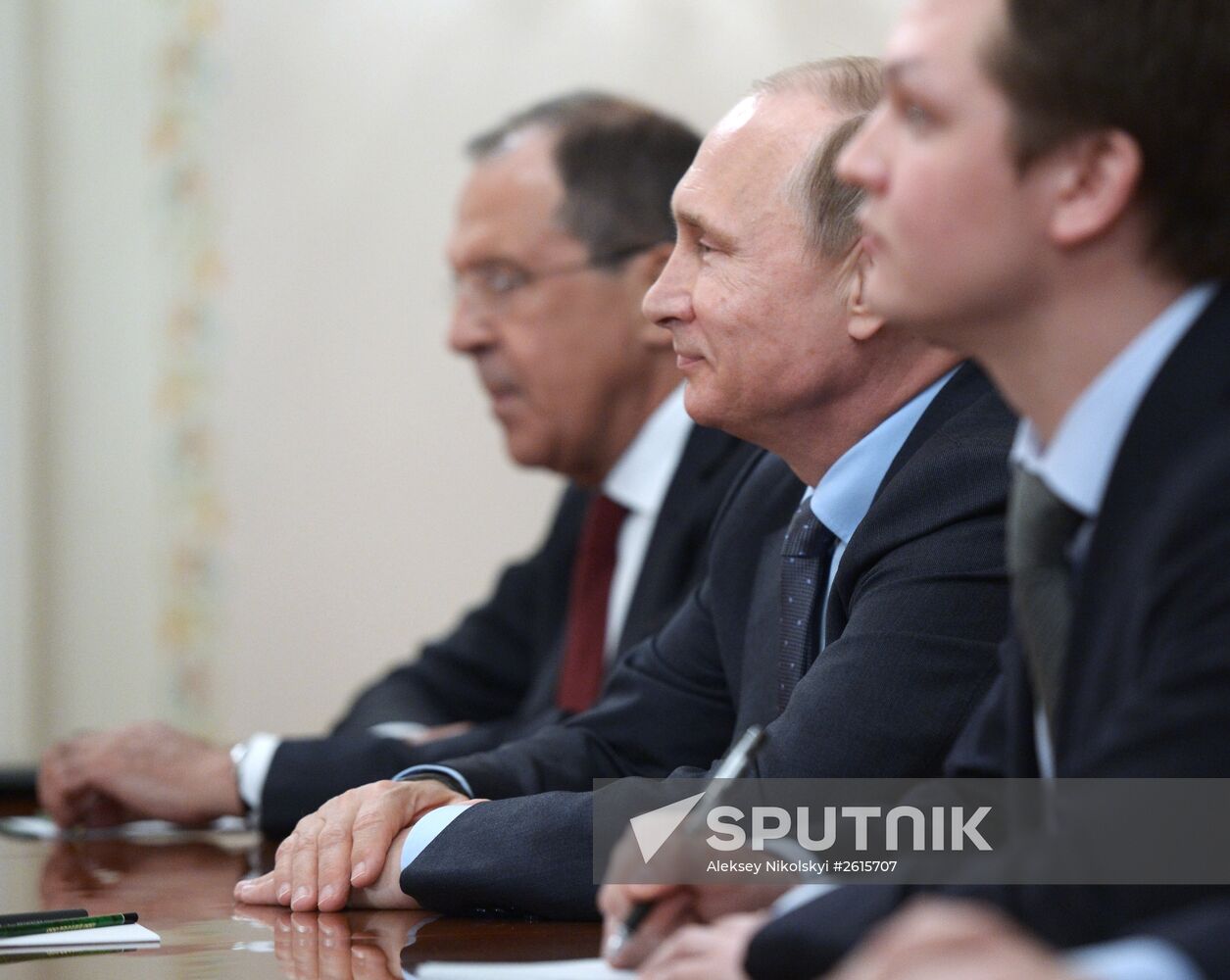 Vladimir Putin meets with members of The Elders