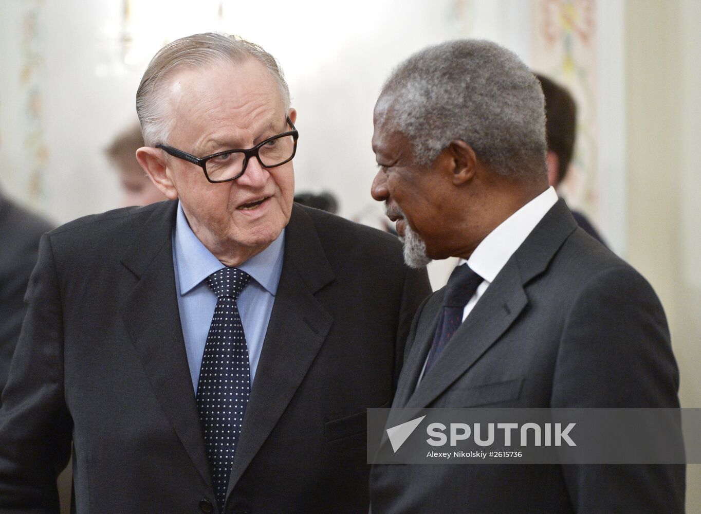 Vladimir Putin meets with members of The Elders