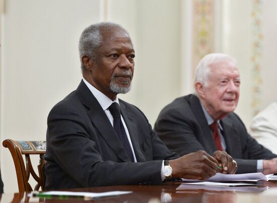 Vladimir Putin meets with members of The Elders