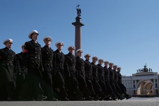 Rehearsing Victory Day parade in St.Petersburg