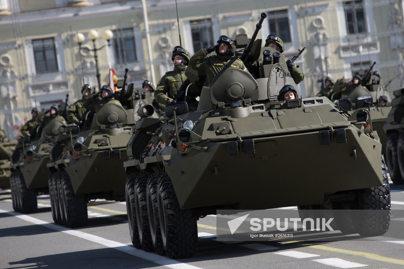 Rehearsing Victory Day parade in St.Petersburg