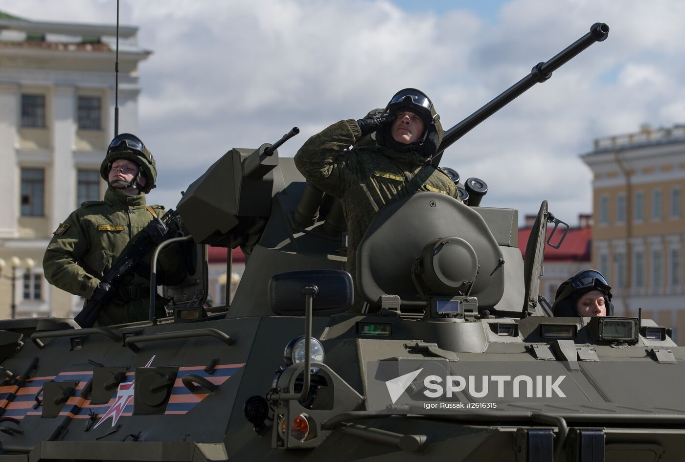 Rehearsing Victory Day parade in St.Petersburg