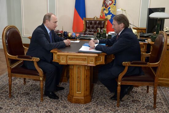 President Vladimir Putin meets with Commissioner for Entrepreneurs's Rights Boris Titov