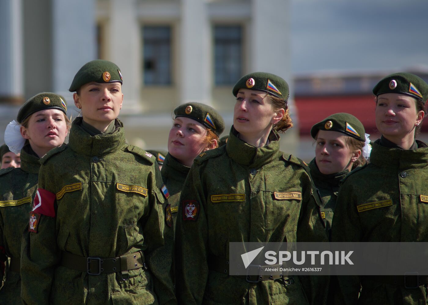 Rehearsing Victory Day parade in St.Petersburg