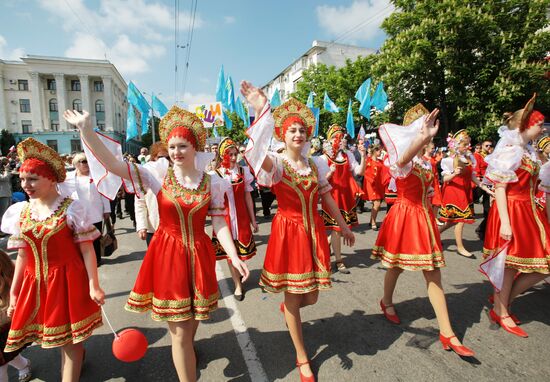 May Day marches in Russia