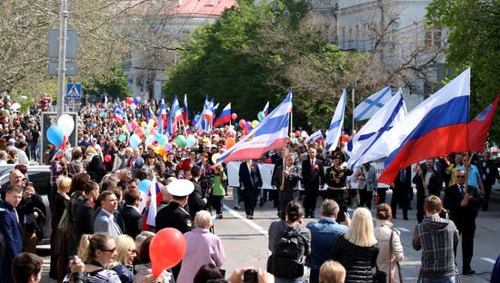 May Day marches across Russia