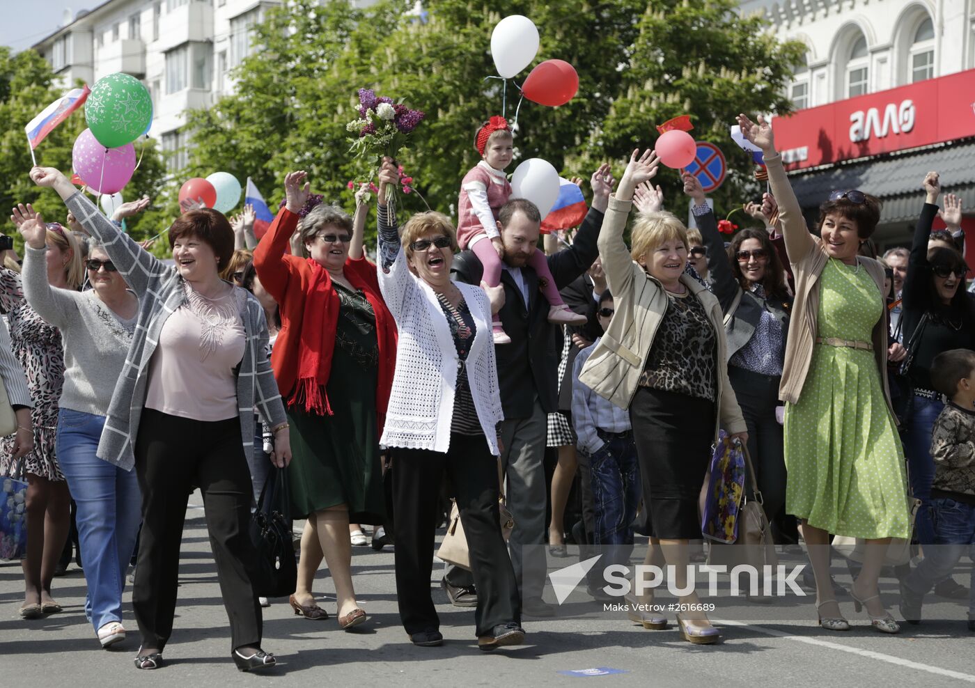 May Day marches across Russia