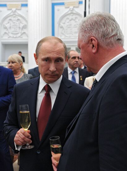 President Vladimir Putin presents Hero of Labor medals